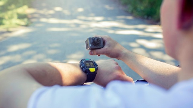 移动运营商也做运动相机  流量是考验 智能公会