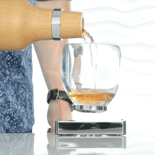 一款酒不醉人人自醉的磁悬浮酒杯 智能公会