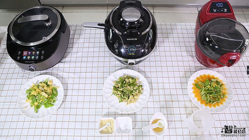 年轻人的私家保姆 2016最热三款炒菜机横向评测 智能公会