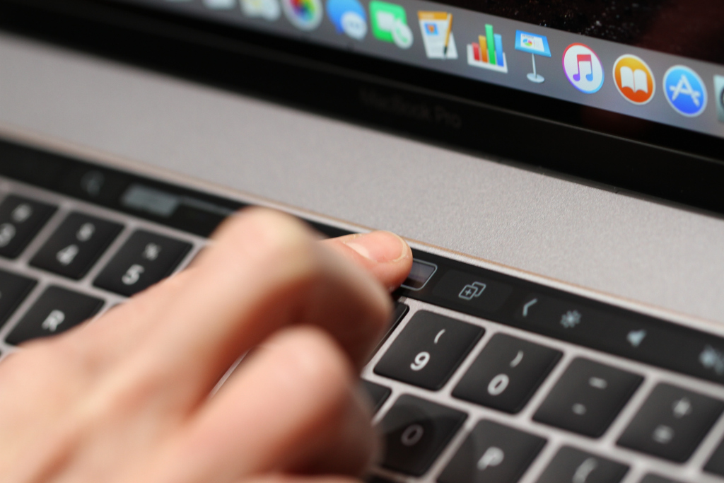 苹果发布全新 MacBook Pro  你的肾准备好了吗 智能公会