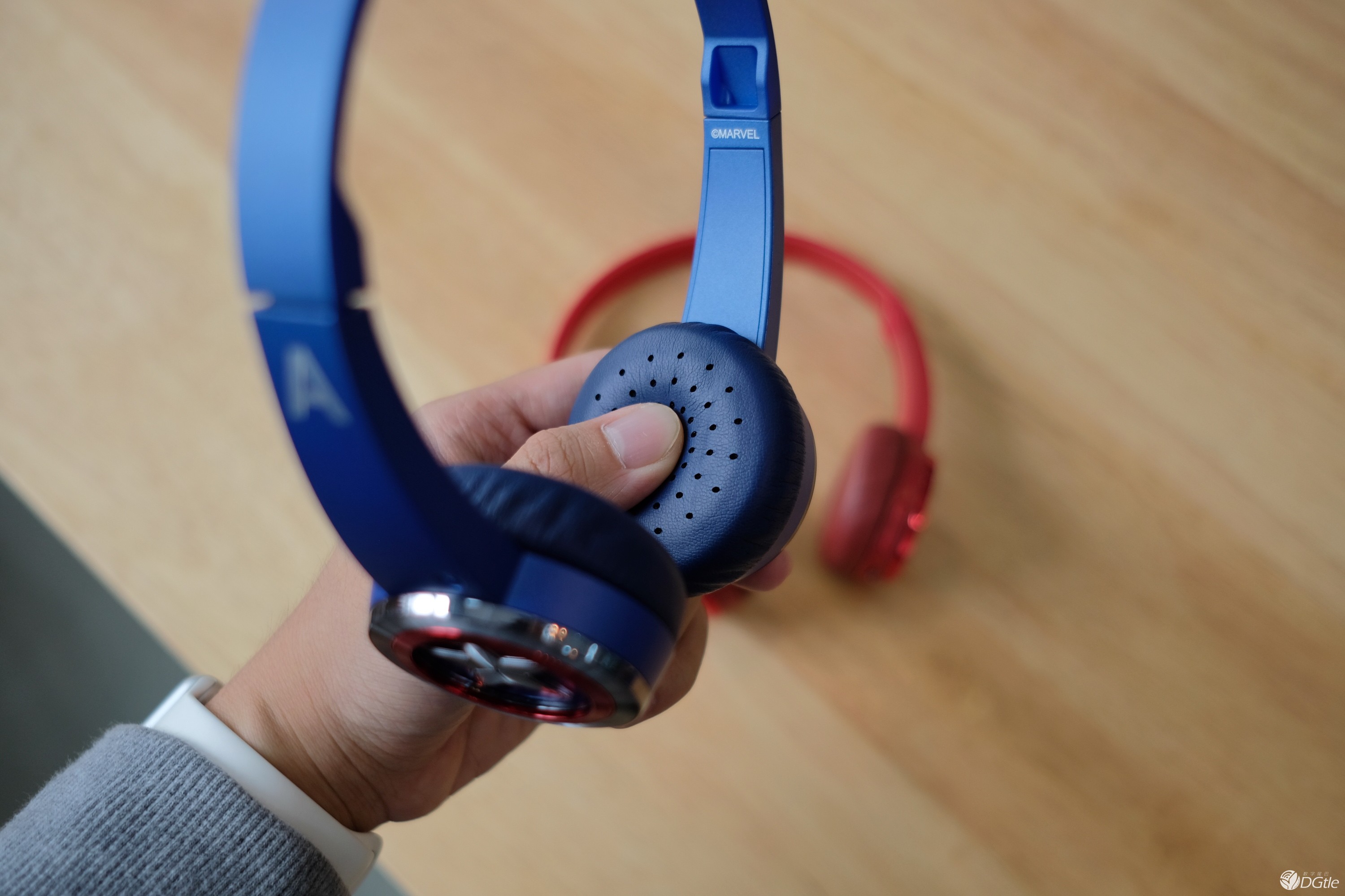 漫步者*漫威  这些周边你一定不要错过 智能公会