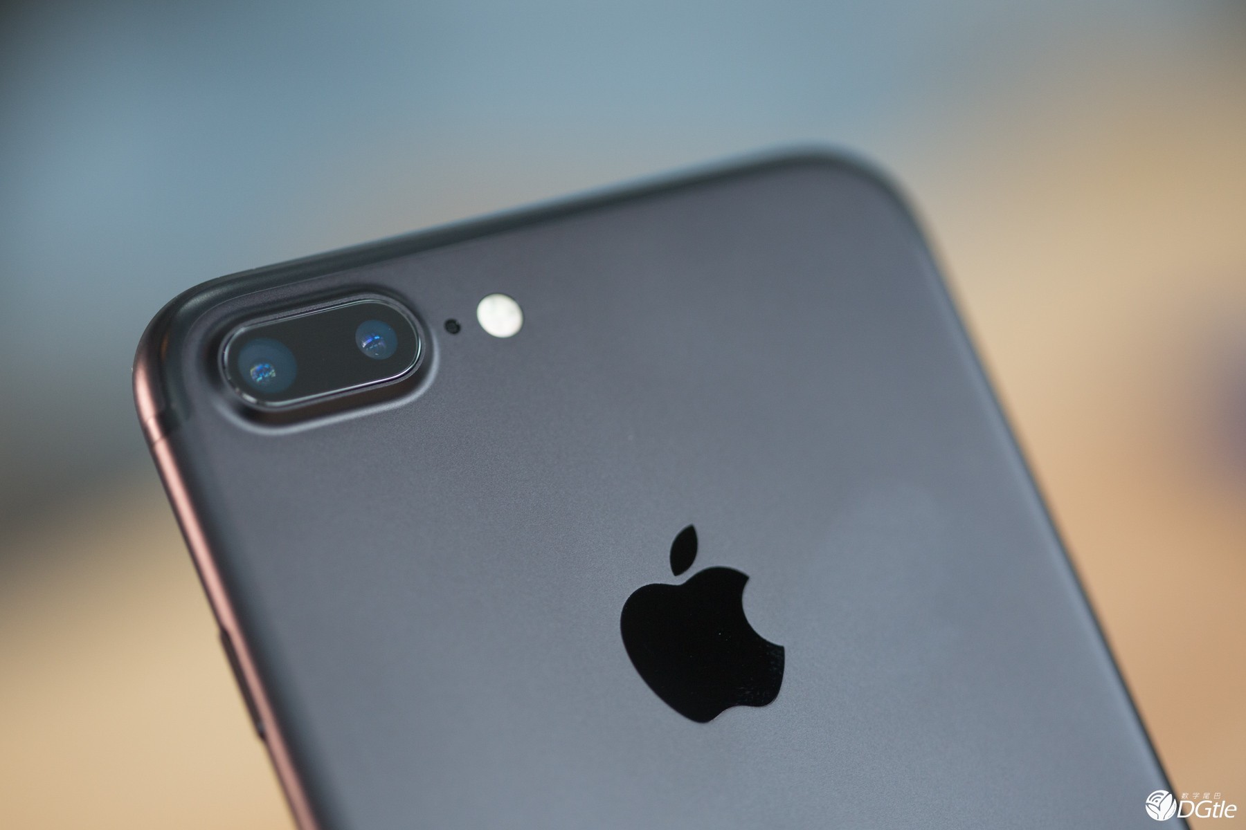 双摄之争 华为Mate 9与iPhone 7 Plus拍照对比 智能公会