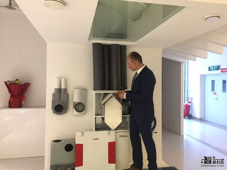 Dephina强势入住红星美凯龙 让空气再也不是奢侈品 智能公会