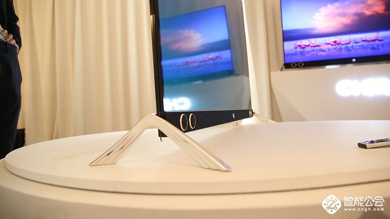 AI与艺术跨界  长虹CHiQ电视Q5R诠释时尚精致生活 智能公会