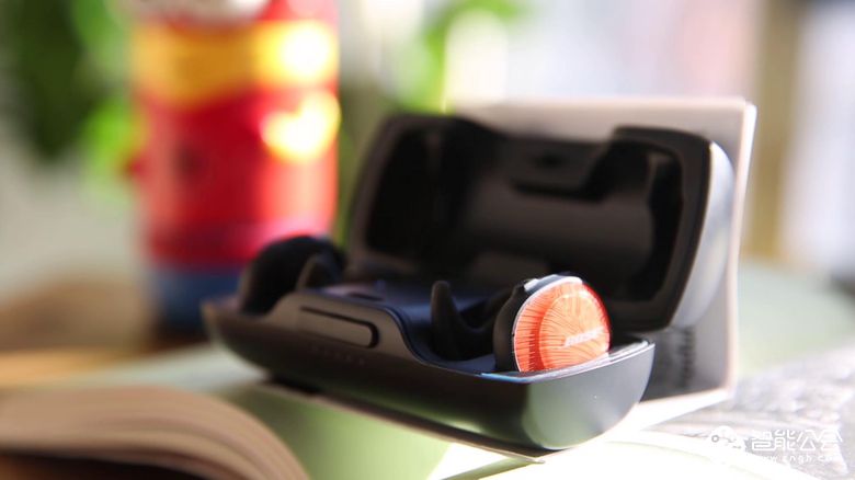 看到它的第一眼就觉得它不仅有型，还很色 智能公会