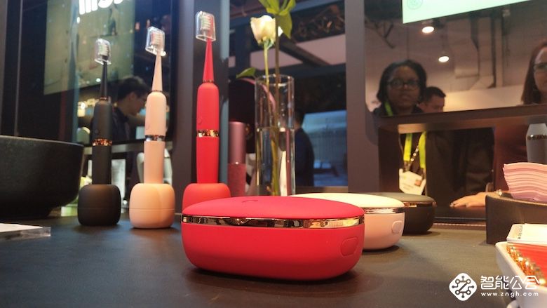 不止电视美如画，XESS携声波电动牙刷、美容仪等新品亮相2019 CES 智能公会