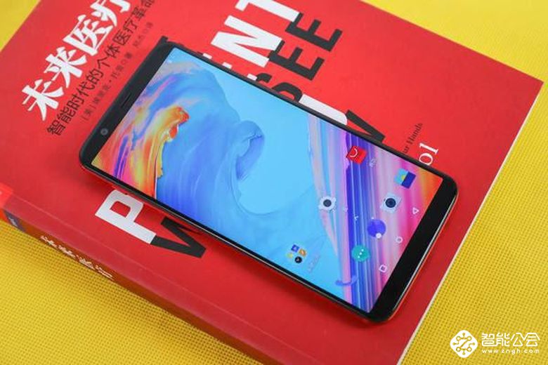 从3499到2199元，这款手机在国外“广受好评”，就一个字：好用！ 智能公会