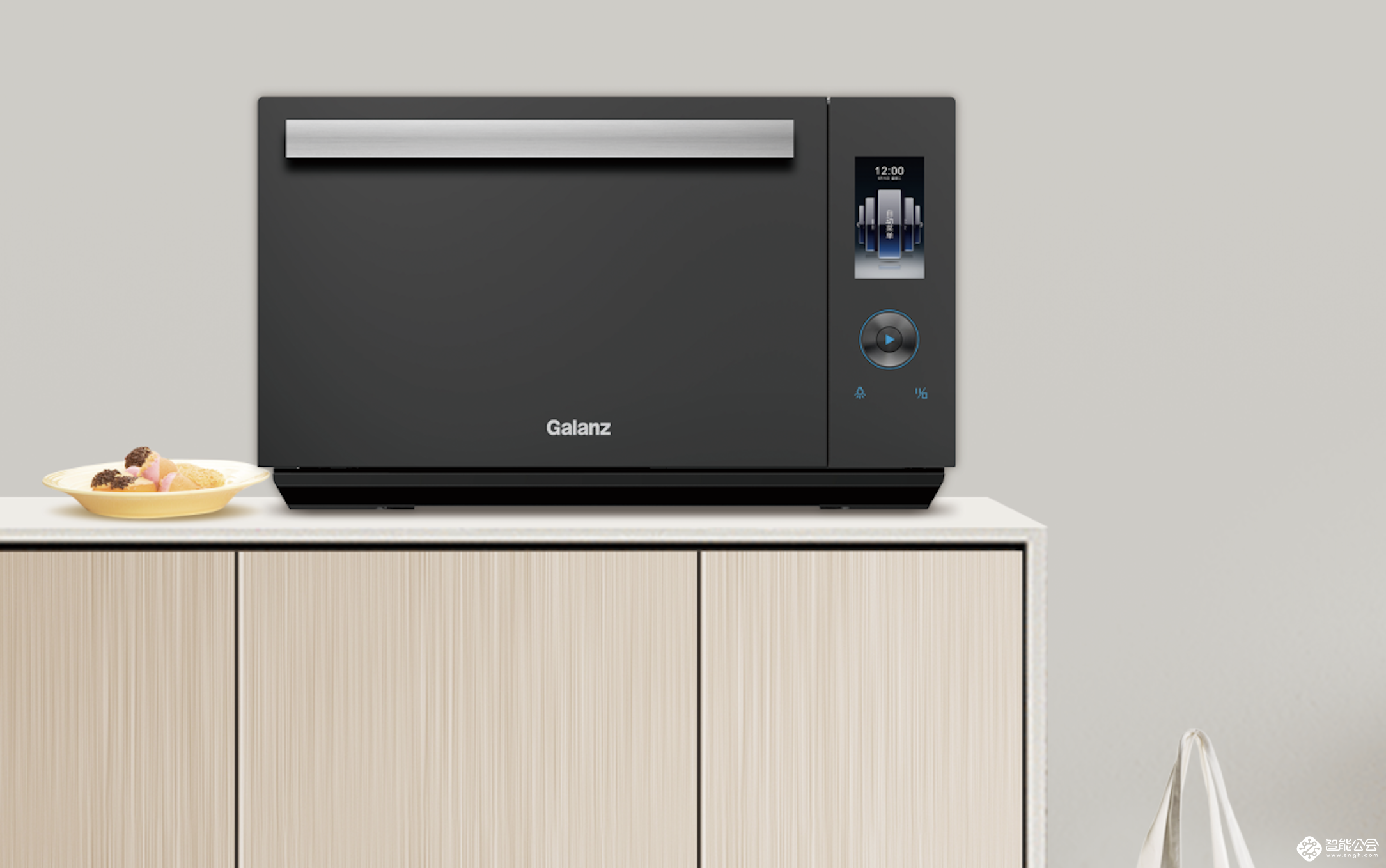 国民家电格兰仕重镑首发微烤一体机 智能公会