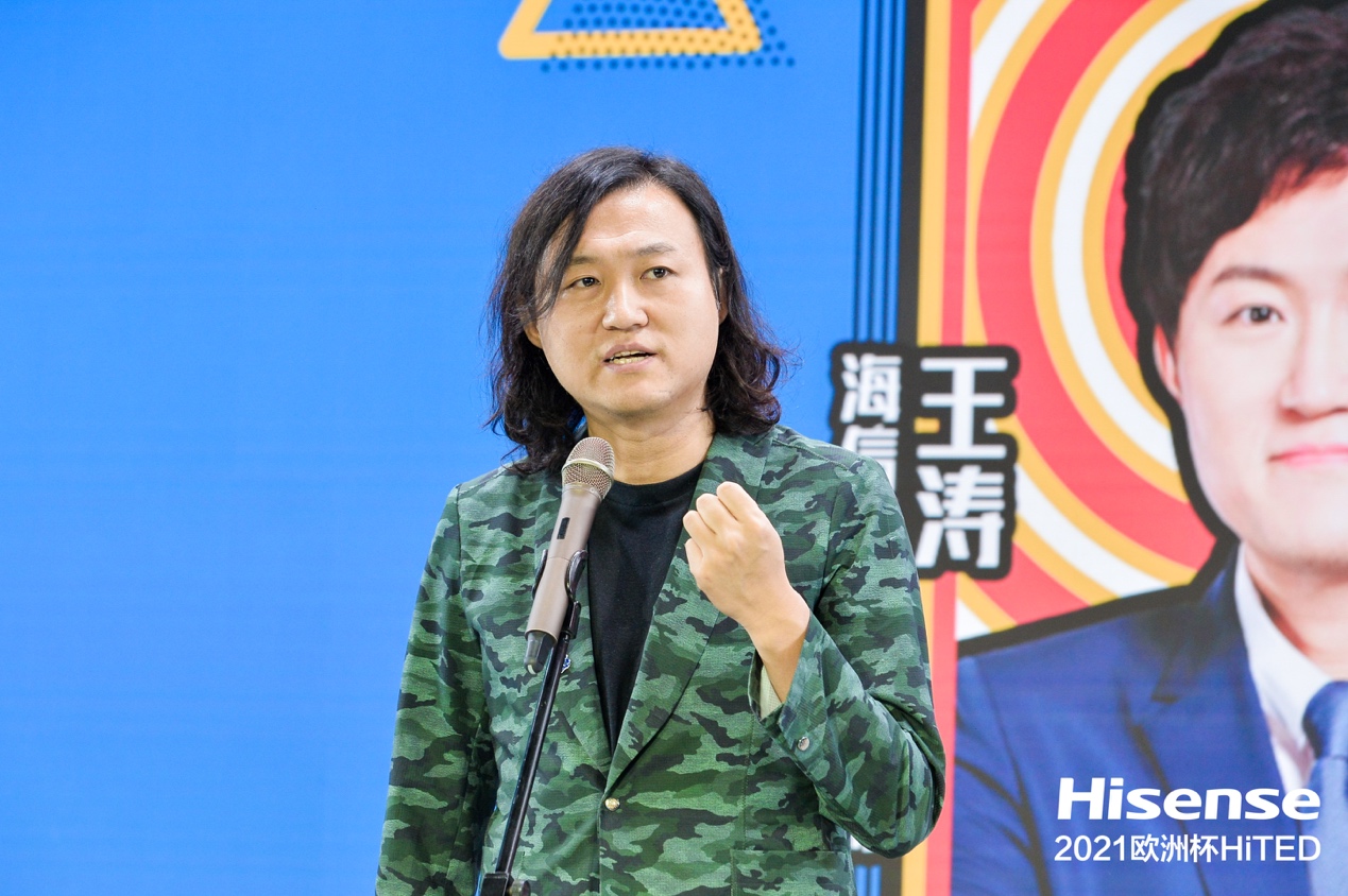 白客：万万没想到是海信圆了我足球解说员的梦想 智能公会