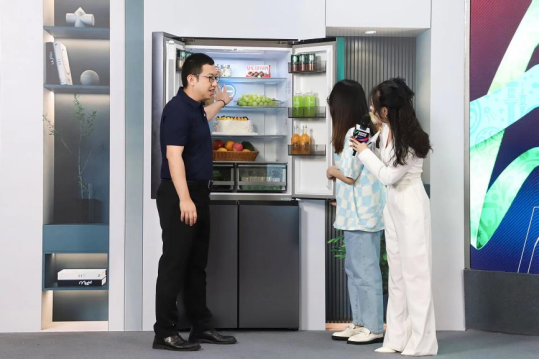 领鲜助力！容声冰箱2022世界杯™定制系列新品重磅发布 智能公会