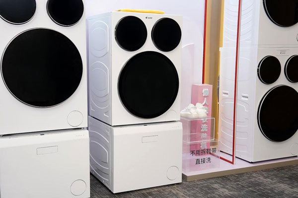 标准尺寸，容量不变！升级版Leader三筒懒人洗衣机曝光：高度850mm，双小筒各1KG 智能公会