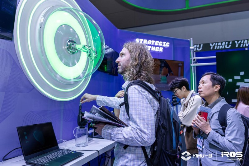 触觉增强世界模型引关注，一目科技IROS首秀定义机器人感知新维度 智能公会