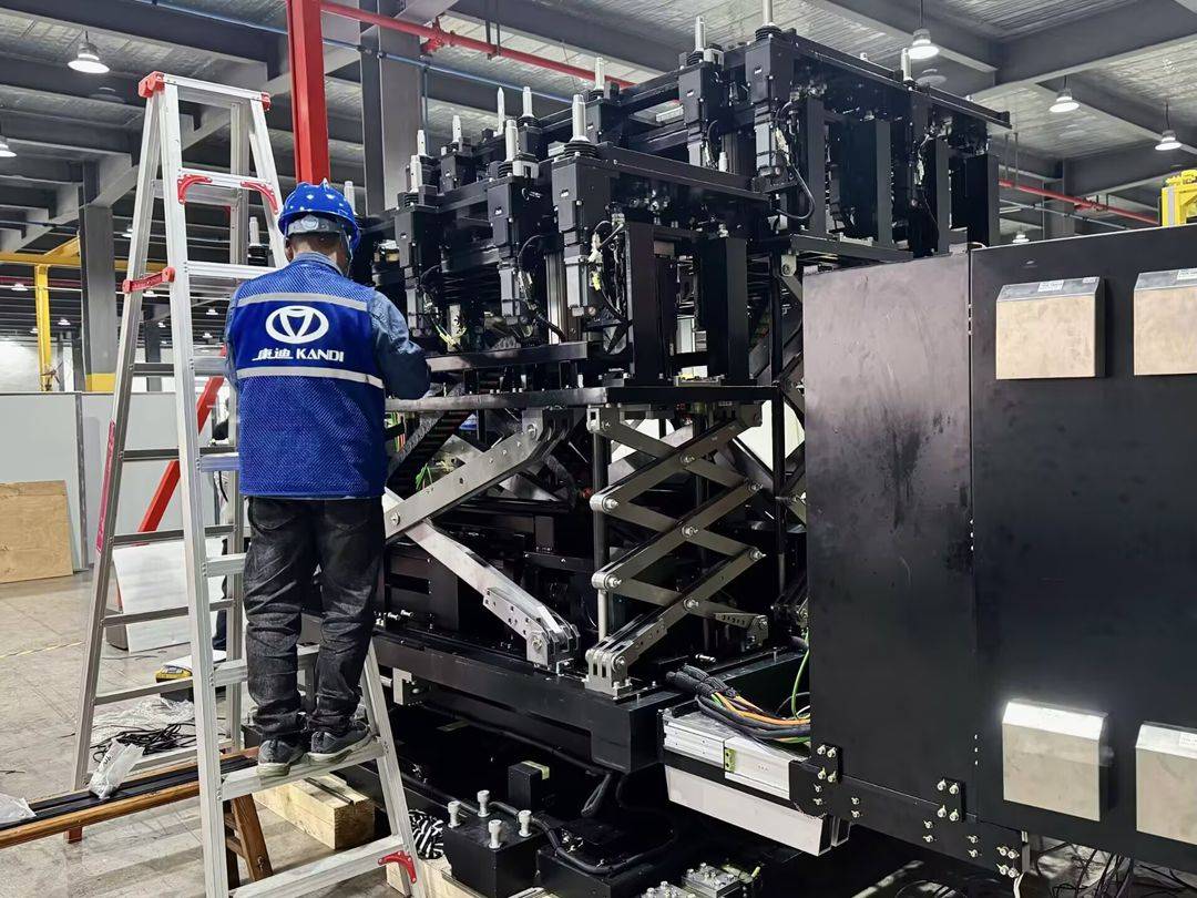 康迪科技战略合作宁德时代旗下时代骐骥 共推重卡换电规模化发展 智能公会