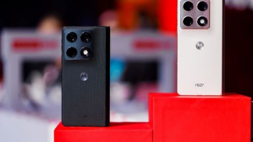 联想moto razr fold大折叠新机国内首秀，亮相F...